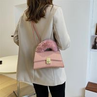 Cross-border Foreign Trade Women's Bag 2021 Autumn New Plush Tote Fashion Trendy Single Back Crossbody Pu Women's Bag Bags main image 5