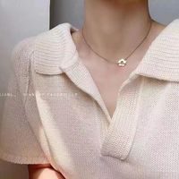 Light Luxury Niche Daisy Flower Titanium Steel Necklace Summer 2021 New Female Titanium Steel Simple Clavicle Chain main image 3