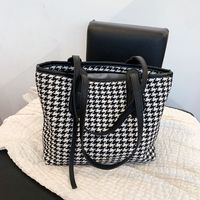 Fashion Zebra Pattern One-shoulder Messenger Tote Bag Wholesale Nihaojewelry main image 4