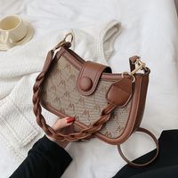 French Style Special-interest Design Bag 2021 Autumn Western Style Single Shoulder Crossbody Women's Bag Retro French Stick Underarm Bag main image 5