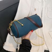 Fashion Retro Solid Color Shoulder Cylindrical Bags Wholesale Nihaojewelry main image 6