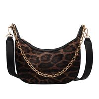 Fashion Retro Hollow Chain Leopard One-shoulder Small Square Bag Wholesale Nihaojewelry sku image 1