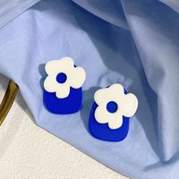 Blue White Small Flower Stud Earrings Wholesale Nihaojewelry main image 1