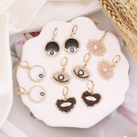 Retro Full Diamond Pearl Eye Earrings Wholesale Nihaojewelry main image 3