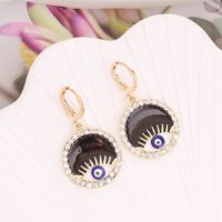 Retro Full Diamond Pearl Eye Earrings Wholesale Nihaojewelry main image 6