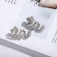 Nouveau Long Métal Exagéré En Forme De Dragon Animal Zodiaque Dragon Boucles D&#39;oreilles En Gros Nihaojewelry sku image 7