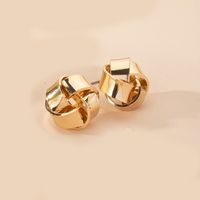 Hot Selling Fashion Creative Exaggerated Retro Metallic Geometric Round Earrings Wholesale sku image 4