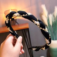 Korean Fashion Pearl Braid Headband Exquisite Shiny With Diamond Hairpin High-end Boutique Headband Pressure Hair Accessories Wholesale Nihaojewelry sku image 2