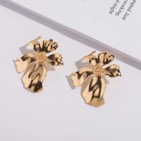 Golden Flower Retro Earrings sku image 1