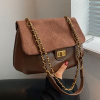 New Fashion Lock Contrast Color Large-capacity Shoulder Handbags Wholesale Nihaojewelry main image 1