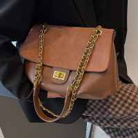New Fashion Lock Contrast Color Large-capacity Shoulder Handbags Wholesale Nihaojewelry main image 5