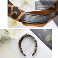 Retro Leopardenmuster Wildleder Stoff Breitseitig Geknotetes Stirnband Großhandel Nihaojewelry main image 4