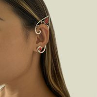 Retro Hollow Red Gem Outline Hanging Ear Clip Wholesale Nihaojewelry main image 1