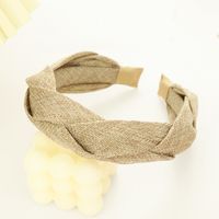 Summer New Elegant Wide-brimmed Women's Hair Band European And American Simple Solid Color Fabric Craft Cross Braid Headband R225 sku image 2