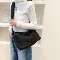 Korean Fashion Messenger Bag Female Autumn And Winter New Shoulder Portable Bag main image 5