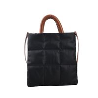 Large-capacity Bag Women Portable Bag Shoulder Messenger Bag sku image 1
