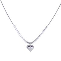 Simple Fashion Solid Color Heart Titanium Steel Necklace main image 5
