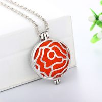 Fashion Hollow Striped Pendant Personality Necklace Pendant main image 1