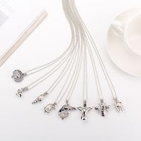 Simple Retro Jewelry Pearl Cage Pendant Simple Hollow Irregular Necklace main image 3