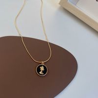 Retro Crowd Head Pendant Personality Simple Sweater Chain Necklace main image 5