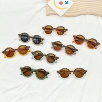 نظارات شمسية للأطفال جديدة بإطار دائري بنمط ليوبارد مطبوع عليها ألوان مطابقة للنظارات الشمسية main image 5