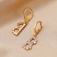 Simple Elegant Exquisite Niche Creative Ear Buckle Letter Earrings main image 4