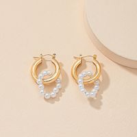 Popular Geometric Pearl Luxury Simple Personality Earrings main image 3