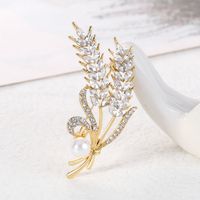 Fashion New Rhinestone-studded Wheat Ear Pearl Brooch main image 1