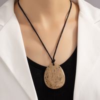 Ethnic Retro Resin Pendant Necklace Female Niche Design Amber Long Sweater Chain main image 1