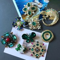 Fashion Emerald Gemstone Diamond Flower Crystal Brooch main image 1