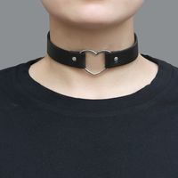 Fashion Model Catwalk Trend Heart Collar Leather Simple Necklace Choker main image 1