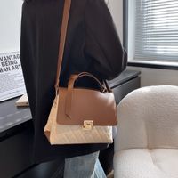 Fashion New Simple Casual One-shoulder Portable Messenger Bag sku image 2