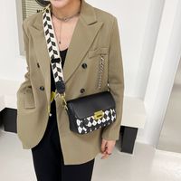 Fashion Broadband Messenger Bag Small Square Bag Wholesale sku image 1