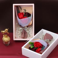 3 Rosen Seifenblumenstrauß Lichter Kreatives Valentinstagsgeschenk Jahrestagsgeschenke main image 1