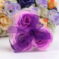 3 Heart-shaped Roses Soap Flower Gift Box Valentine's Day Creative Small Gift sku image 2