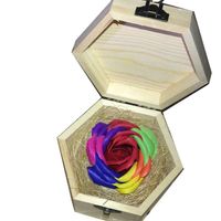 صندوق هدايا وردة صابون ملون على شكل زهرة هدية عيد ميلاد هدية عيد الحب لعيد المرأة main image 3
