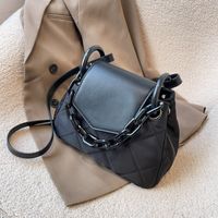 Nylon-stofftasche Herbst Und Winter Neue Trendige Linge-kettenkuriertasche main image 2