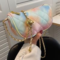 Fashion New Trendy One-shoulder Bag Lingge Embroidery Thread Messenger Dumpling Bag main image 5