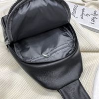 2022 Spring New Women's Pu Chest Bag Simple Shoulder Messenger Bag main image 5