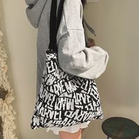 New Fashion Knitted Wool Shoulder Black And White Simple Plaid Bag main image 4