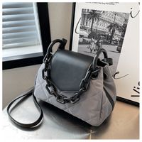 Nylon Cloth Bag Autumn And Winter New Trendy Lingge Chain Messenger Bag sku image 2