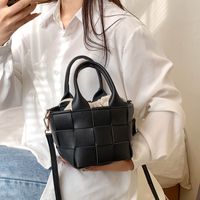 Bolso De Cubo Portátil De Moda De Color Sólido Nuevo Mensajero De Moda sku image 4