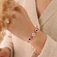 Fashion Roman Numerals Black And White Sea Shell Bracelet Double-sided Inlaid Titanium Steel 18k Gold Jewelry sku image 2