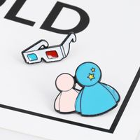 Creative Game Console Handle Cartoon Sunny Doll Glasses Alloy Brooch main image 5