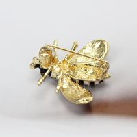Insect Pin Animal Insect Color Bee Brooch Corsage Simple Pin main image 5