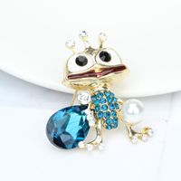Retro Frog Brooch Blue Imitation Crystal Flash Diamond Animal Corsage main image 4