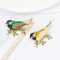 Fashion Alloy Diamond-encrusted Bird Brooch Corsage Creative Pin main image 4