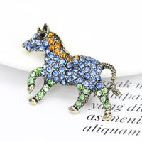 Moda Retro Diamante Manchado Pony Broche Animal Exquisita Joyería main image 5