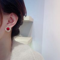 New Autumn And Winter Retro Velvet Geometric Earrings Fashion Stud Earrings For Women main image 4