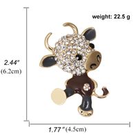 Cartoon Cow Brooch Cute Animal Metal Drip Oil Pin Coat Accessories Collar Pin sku image 1